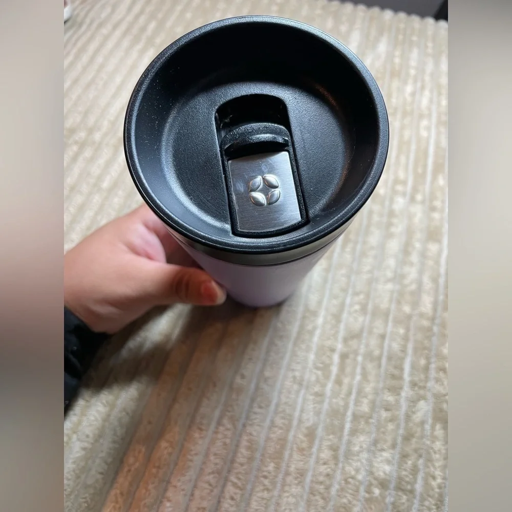 Ello tumbler.